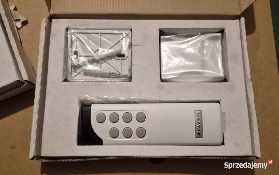 Pilot Fakro zwave 2 nowe Chojnice sprzedam