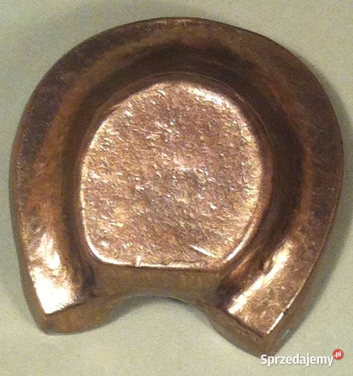 Popielniczki mosiężne w kształcie podkowy stare