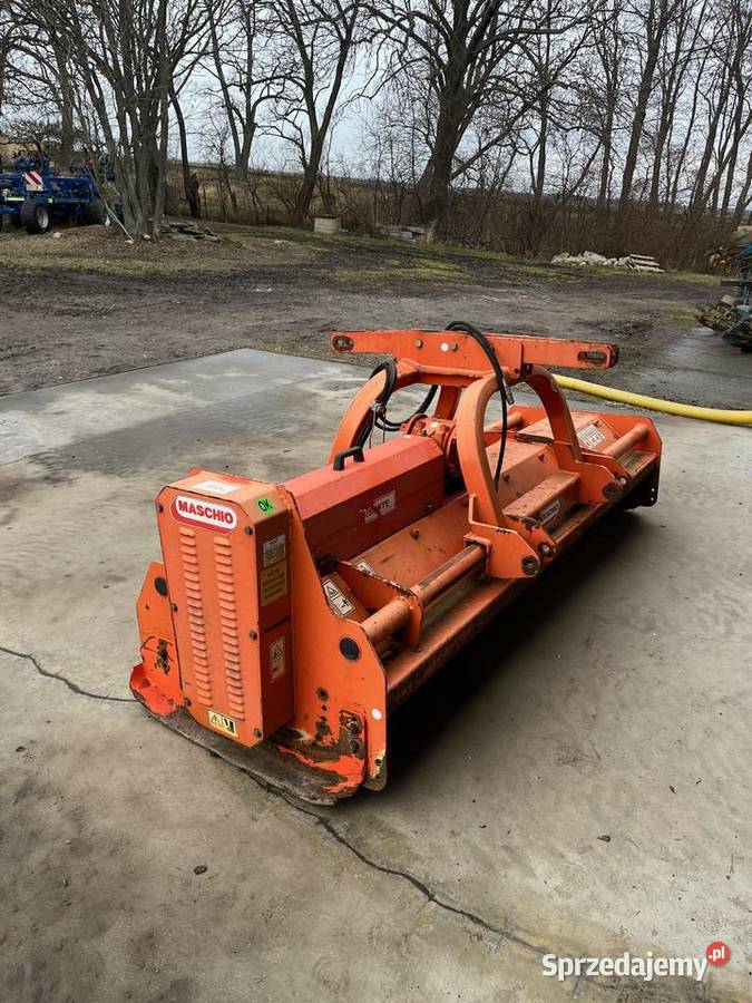 Mulczer Maschio Bisonte kosiarka bijakowa Bijakowe Strzelin