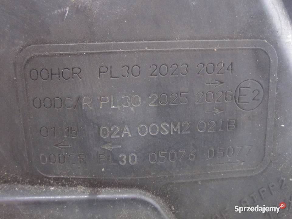 VOLVO XC90 I LIFT 10r lampa prawa przód 31217048 osobowe