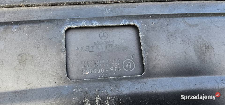 Szyba szyberdachu mercedes w203 coupe 2037800036 osobowe Zbąszyń