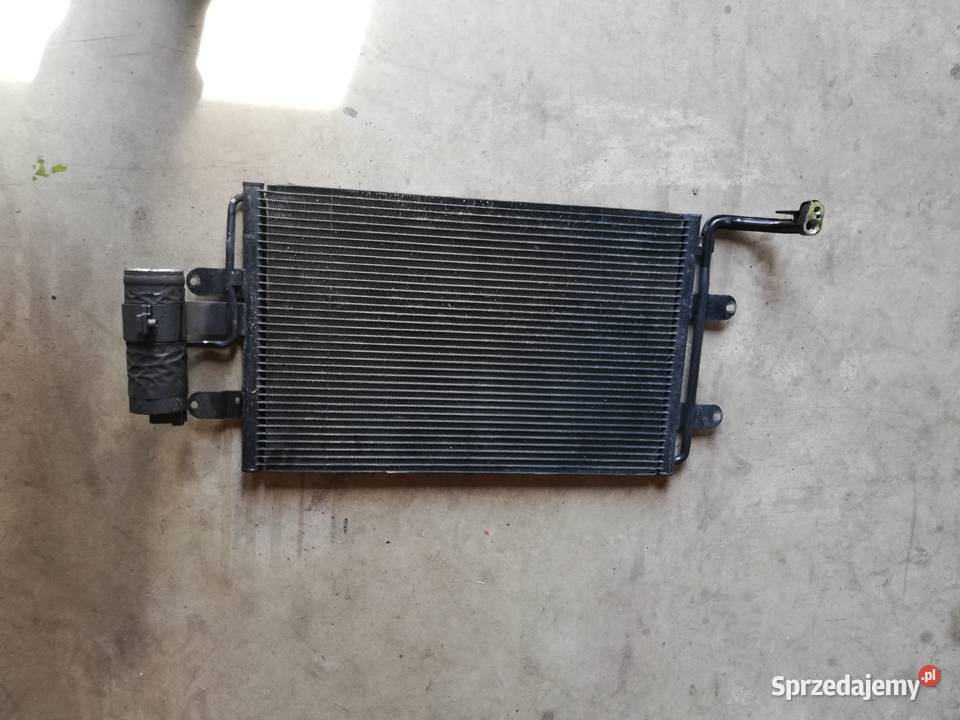 Leon Toledo chłodnica klimatyzacji Rok produkcji 2005 Jaworzno