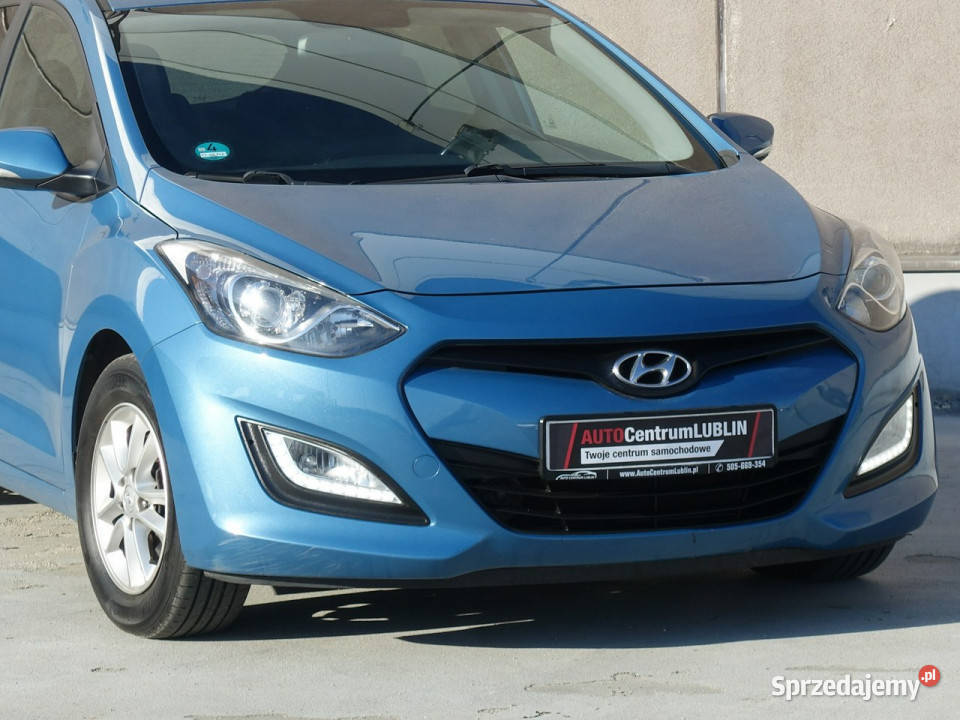 Hyundai i30 14 Ben100CzujParkowaniaDoświetlanie