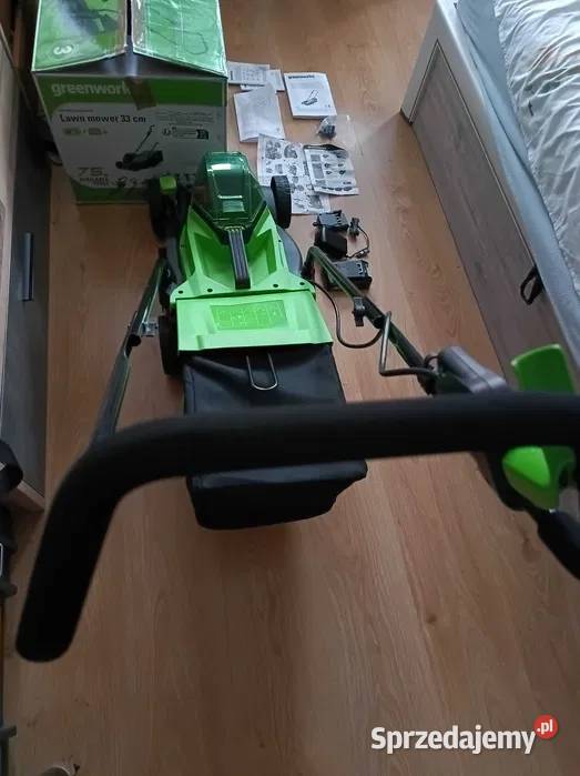 Kosiarka akumulatorowa Greenworks 33 aku i Poznań