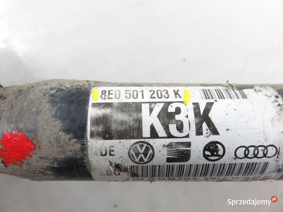 PÓŁOŚ PRAWA TYLNA AUDI A4 B6 quattro 8E0501203K osobowe