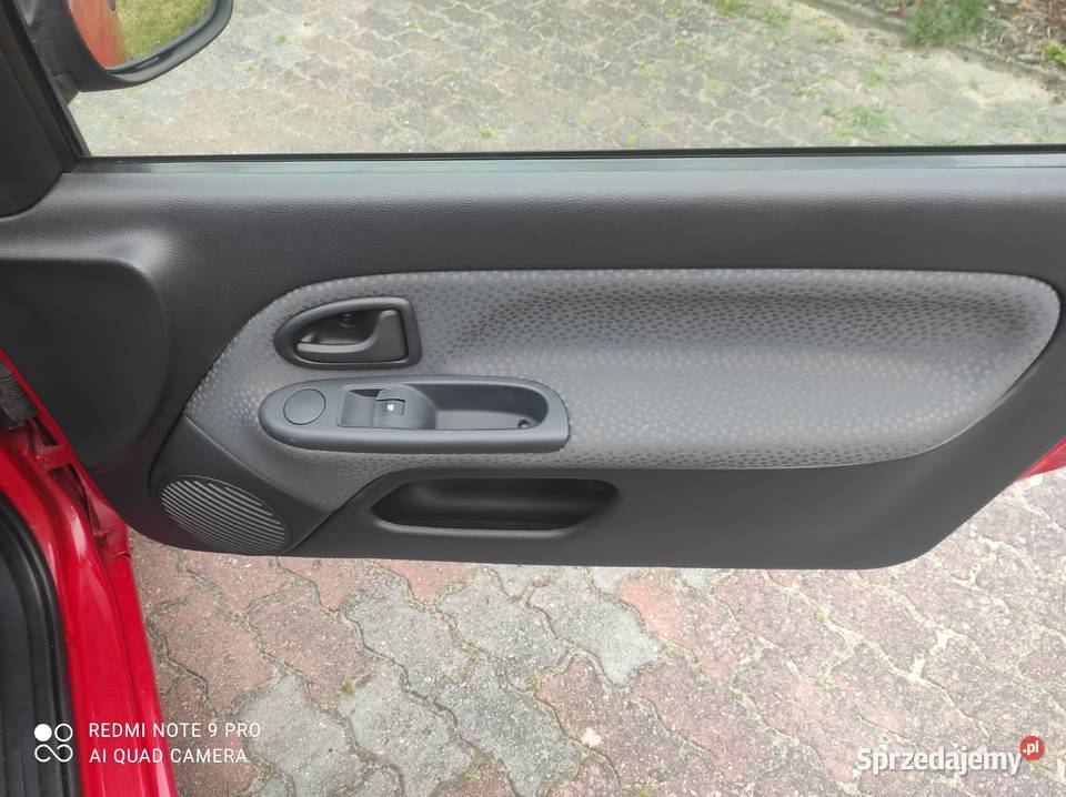 Renault Clio salon Radom