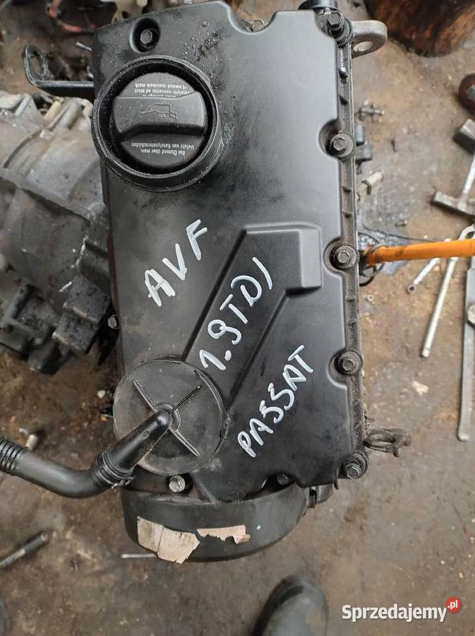 VW PASSAT seat skoda 19tdi AVF silnik motor