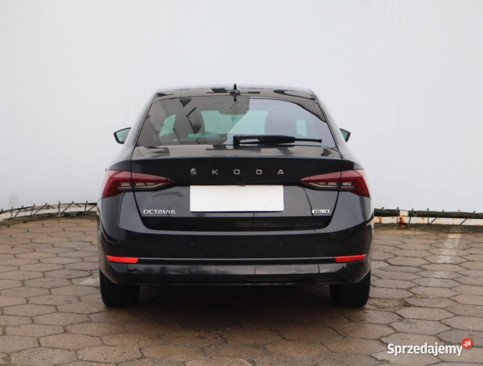 Skoda Octavia 15 TSI etec automatyczna Łódź