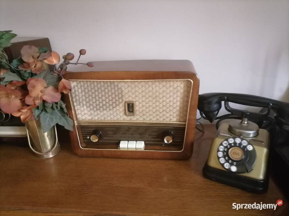 Stare Radio lampowe z lat 50 tych. Rezerwacja