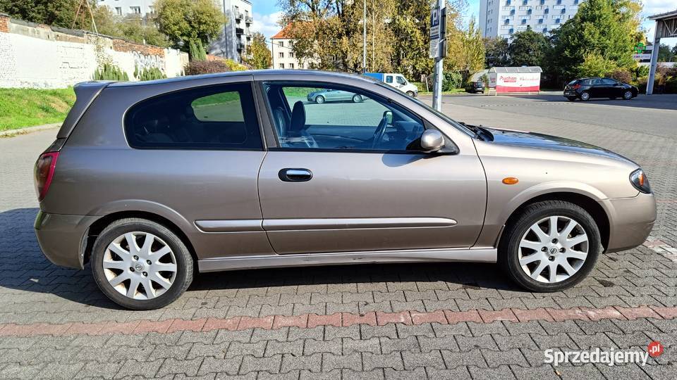 Nissan Almera II N16 15 Benzyna Bytom