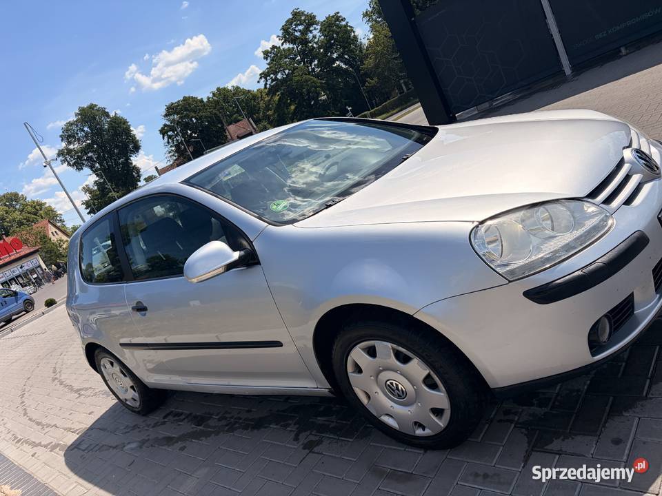 Volkswagen Golf 5 14mpi Rok produkcji 2005 lubuskie Lubsko sprzedam