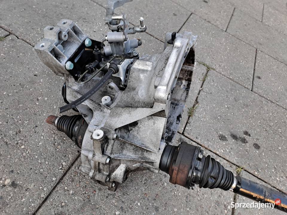 Volkswagen Caddy Golf V 20 SDi skrzynia biegów śląskie