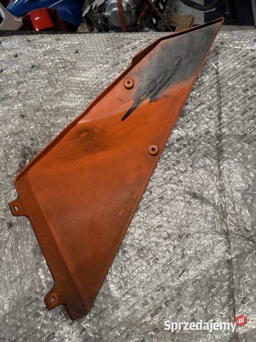 G733 KTM 690 DUKE SM Bok Osłona Owiewka Lewa Poznań