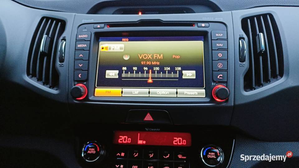 Kia Sportage polskie menu polski lektor mapy