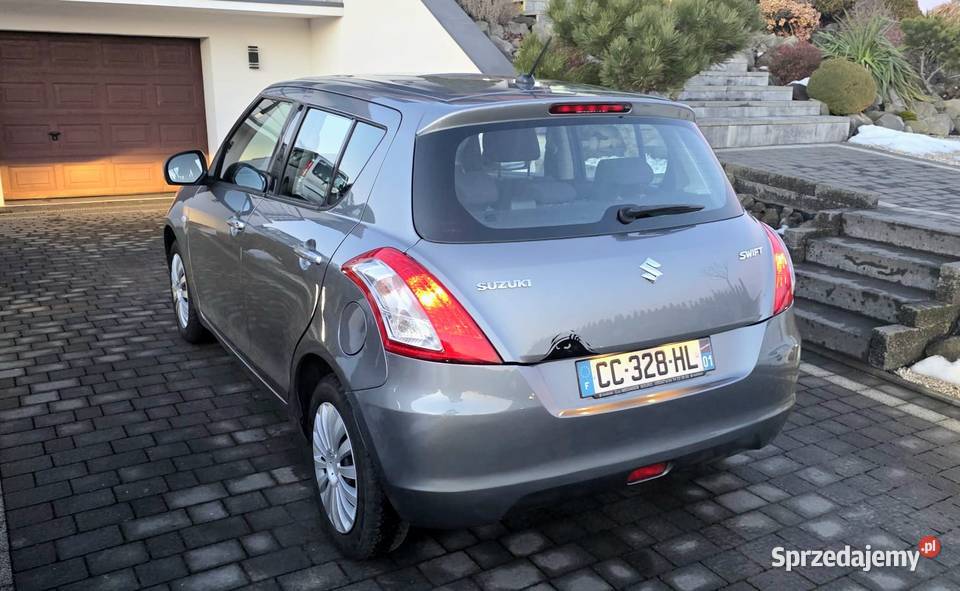 Suzuki Swift 1290 Premium 90tkm manualna