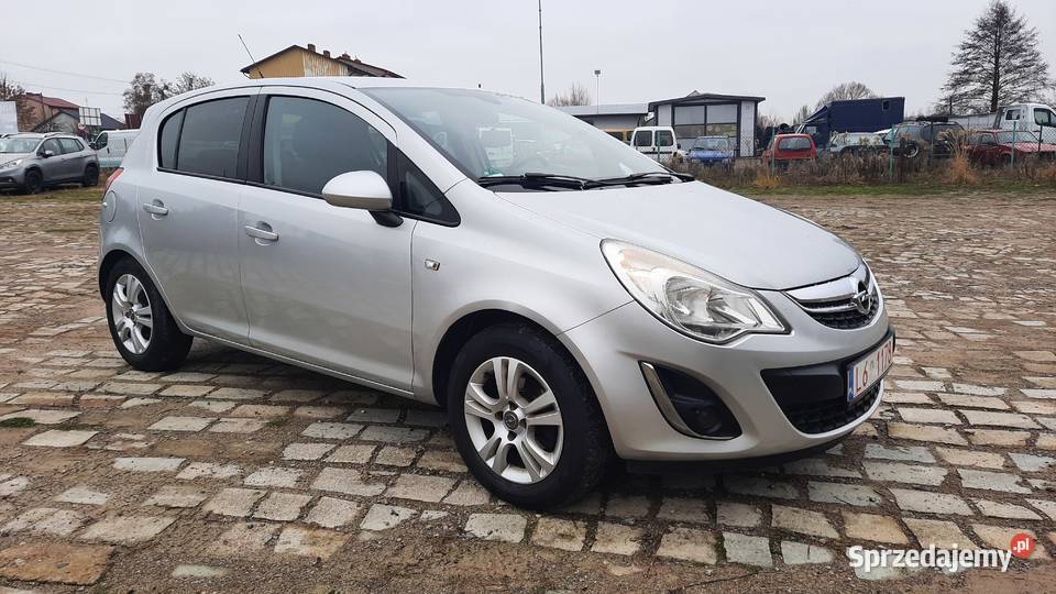 Opel Corsa Lift 14 16V Benzyna Klima Alu Zadbana Kraśnik sprzedam