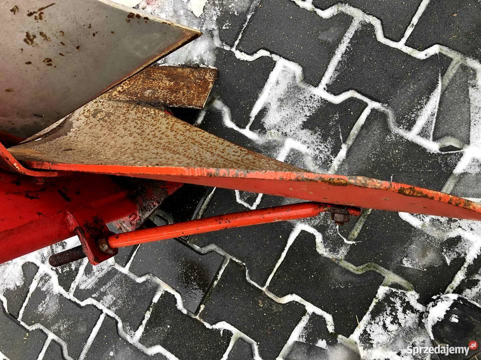 Pług zagonowy 4x40 Staltech U006 lubelskie Wesołówka