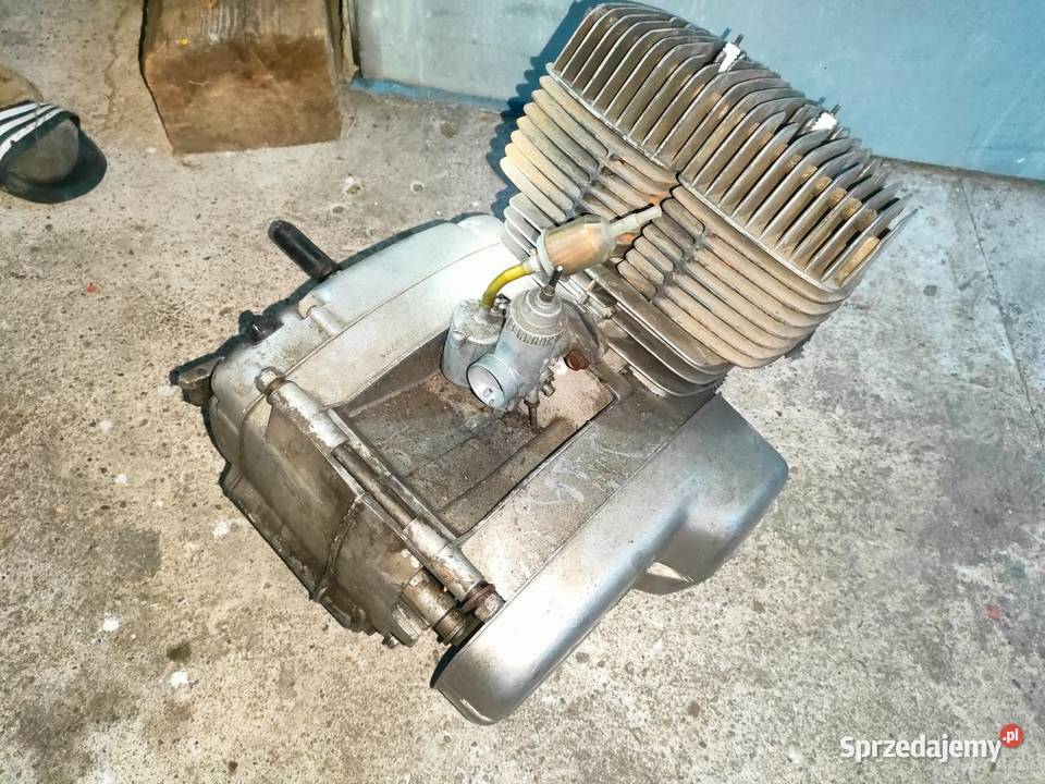 Sprzedam silnik JAWA 350 Rok produkcji 1988