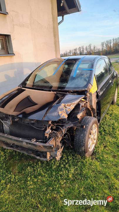 Toyota Auris I 14 D4D 3D na części uszkodzony Grodzisko Dolne