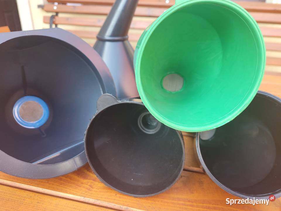 LEJEK SAMOCHODOWY PLASTIKOWY MOCNY SKOŚNY ŁAMANY Kraków