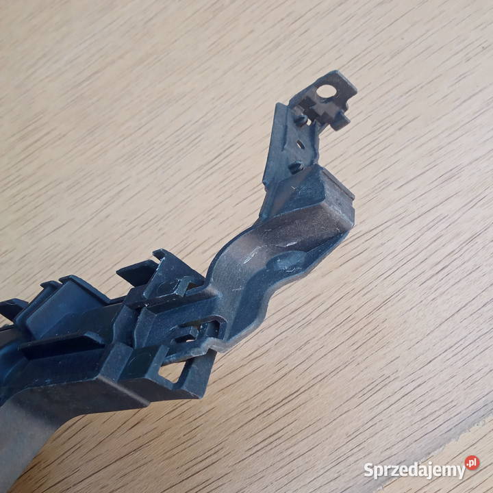 Audi A4 B8 Ślizg zderzaka tył kombi 8K9807453 podkarpackie Dębica