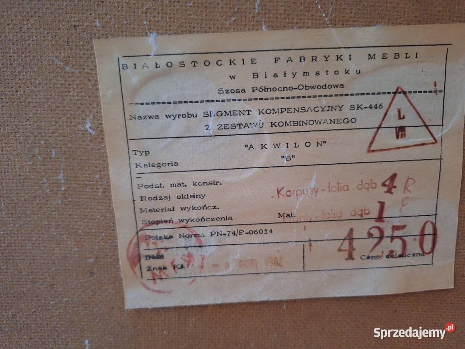 Meblościanka prl lata 80