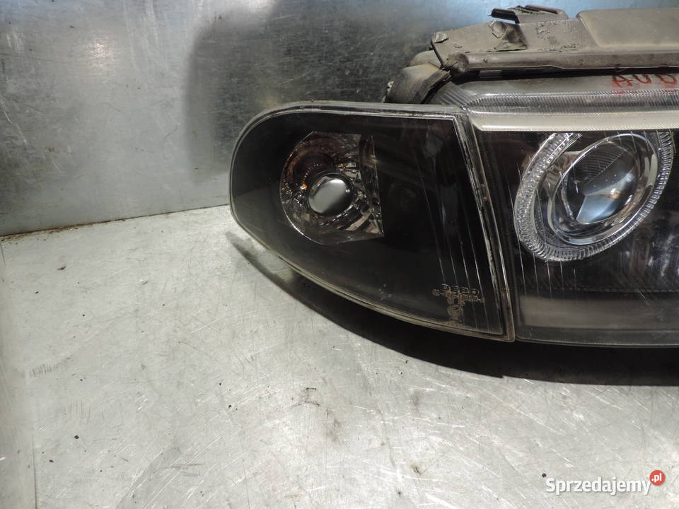LAMPA PRAWA PRZEDNIA AUDI A3 8L Nowy Sącz sprzedam