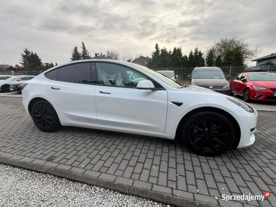 Tesla Model 3 Wersja EUROPEJSKA Gwarancja 2027 światła LED Baranowo
