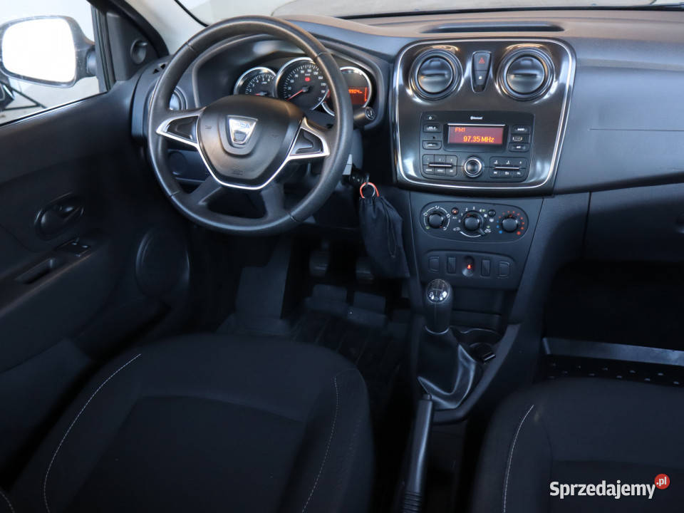 Dacia Logan 10 SCe manualna Bielany Wrocławskie