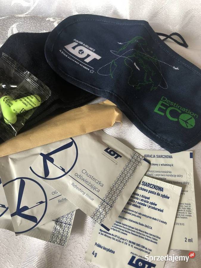 limitowana saszetka na podróż logo LOT wygodna Zegrze