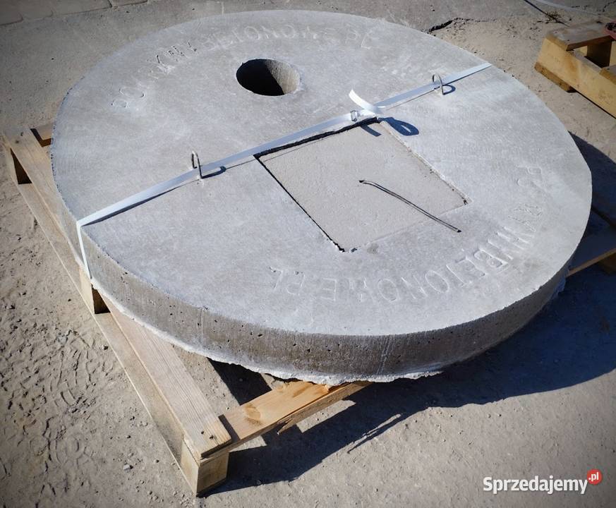 Pokrywa betonowa 140 otwór na pompę i abisynke świętokrzyskie Parszów