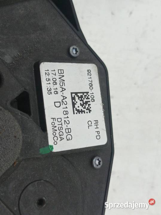 ZAMEK DRZWI PRAWY PRZÓD BM5AA21812BG Ford Kuga