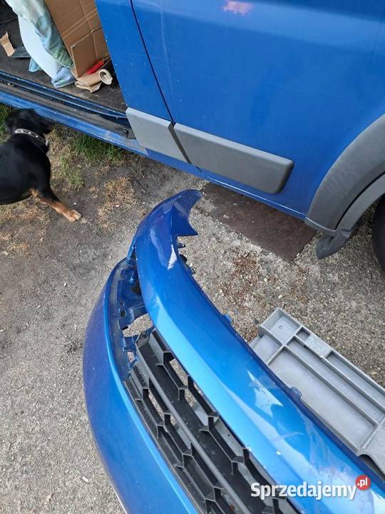 Zderzak przód przedni skoda Rapid 5JA807221B osobowe dolnośląskie sprzedam