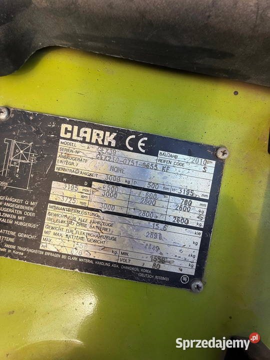 wózek widłowy CLARK GEX30 udźwig 3000 2010r w Clark Działoszyn