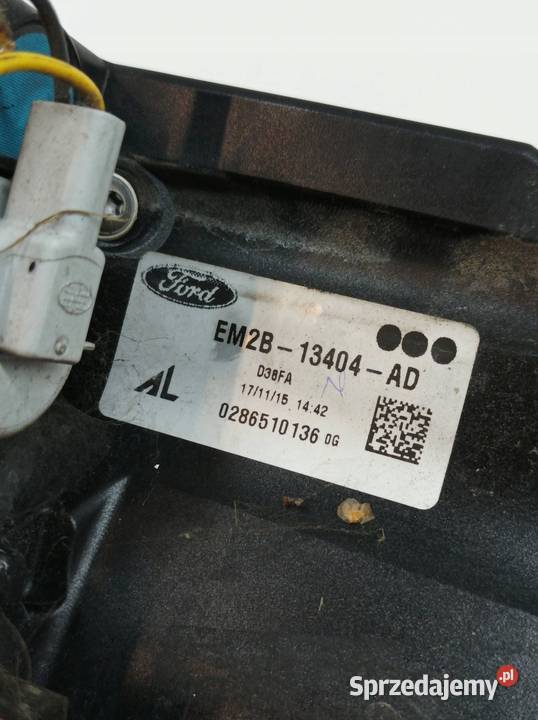 LAMPA TYŁ PRAWA EUROPA LED EM2B13404AD Ford Rok produkcji 2015 sprzedam