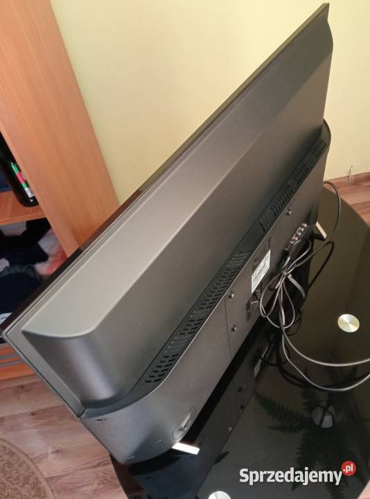 Telewizor Sharp 32 całe dźwięk Harman Kardon