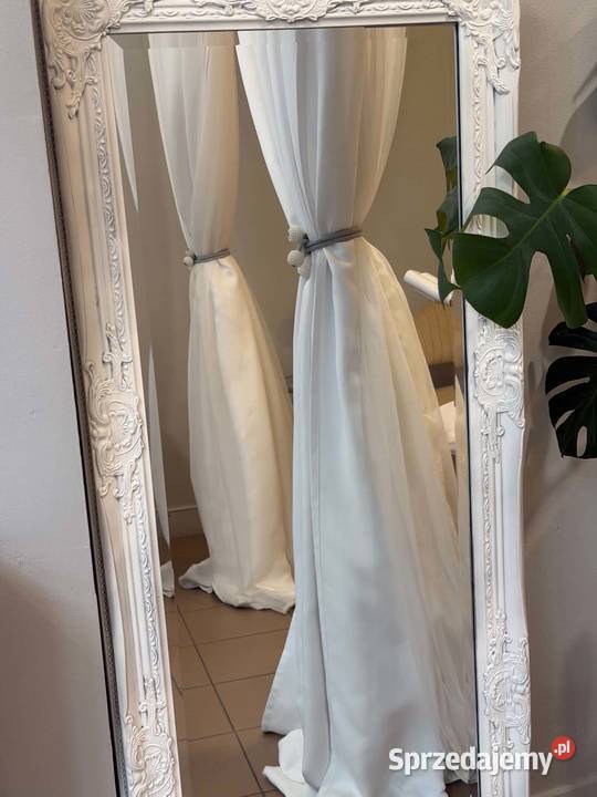 Wyprzedaż wyposażenia salonu beauty lustra i Warszawa