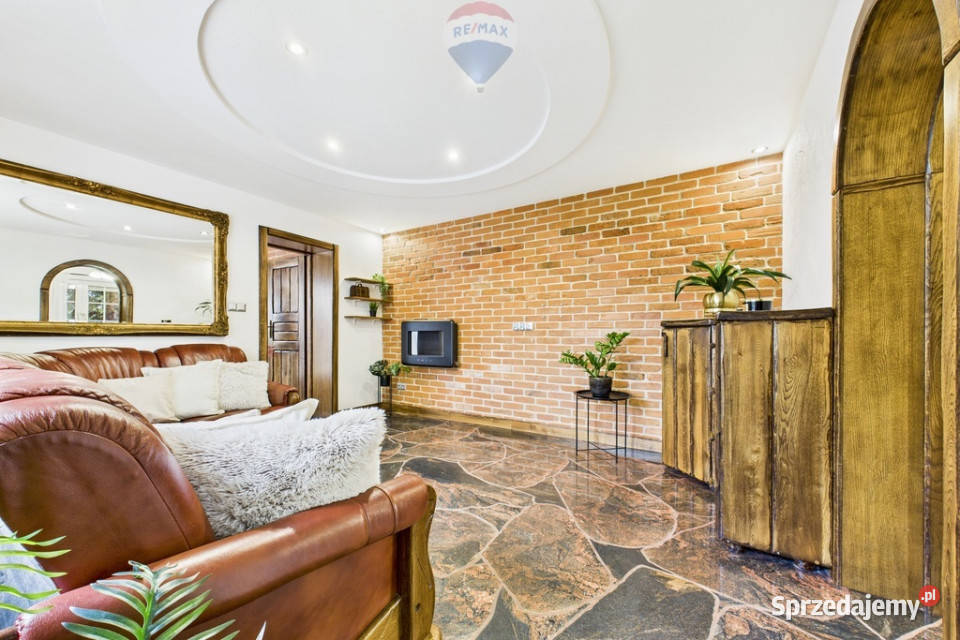Na sprzedaż mieszkanie oryginalne wnętrze Komorów