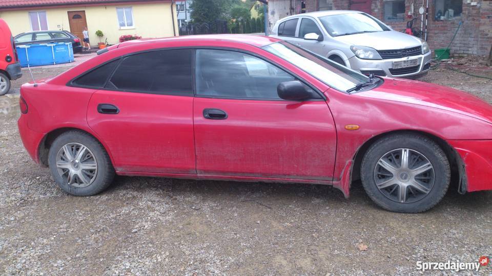 Mazda 323f BA 98 W całości na częsci sprzedam