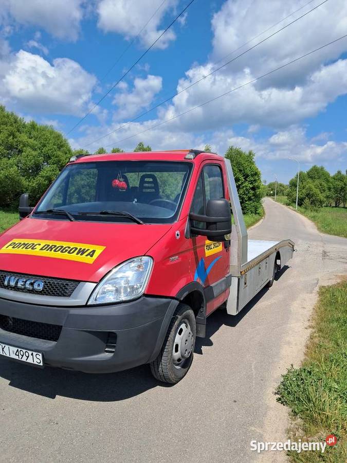Sprzedam IVECO DAILY 35c18 laweta światła przeciwmgłowe Iveco