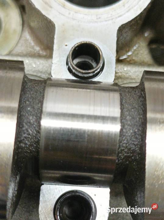 GŁOWICA KOMPLETNA EV388 ZY3710101 16 16V Mazda 3 Rok produkcji 2007