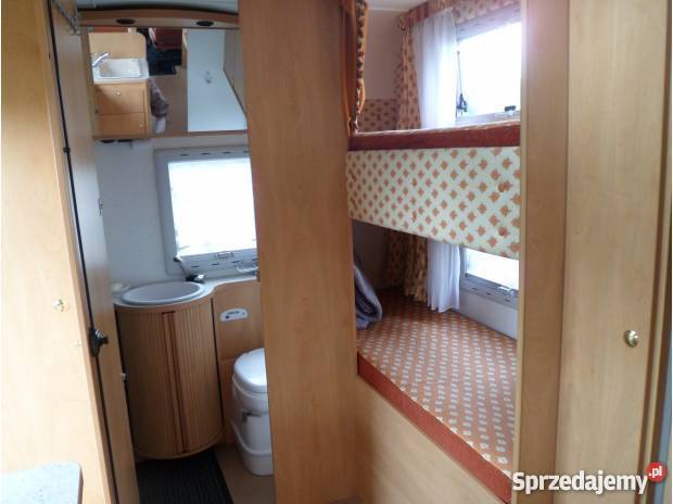 camper Burstner A6452 Walaszczyki