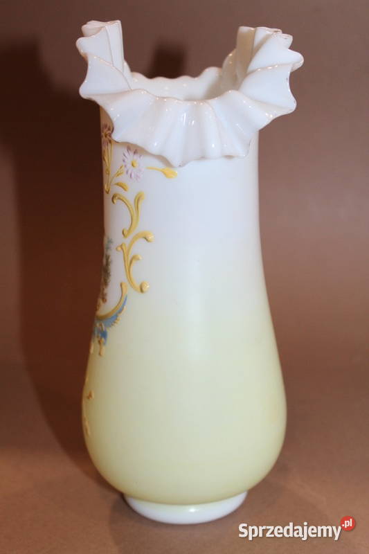 Szklany wazon w stylu rokoko 1577 Porcelana i szkło Szczecin