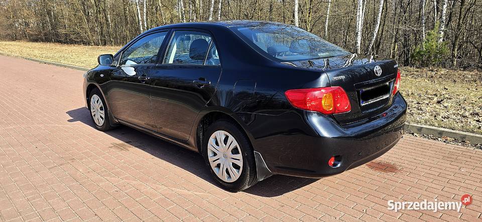 Toyota Corolla 13 101 benzyna bezwypadkowy śląskie Czeladź