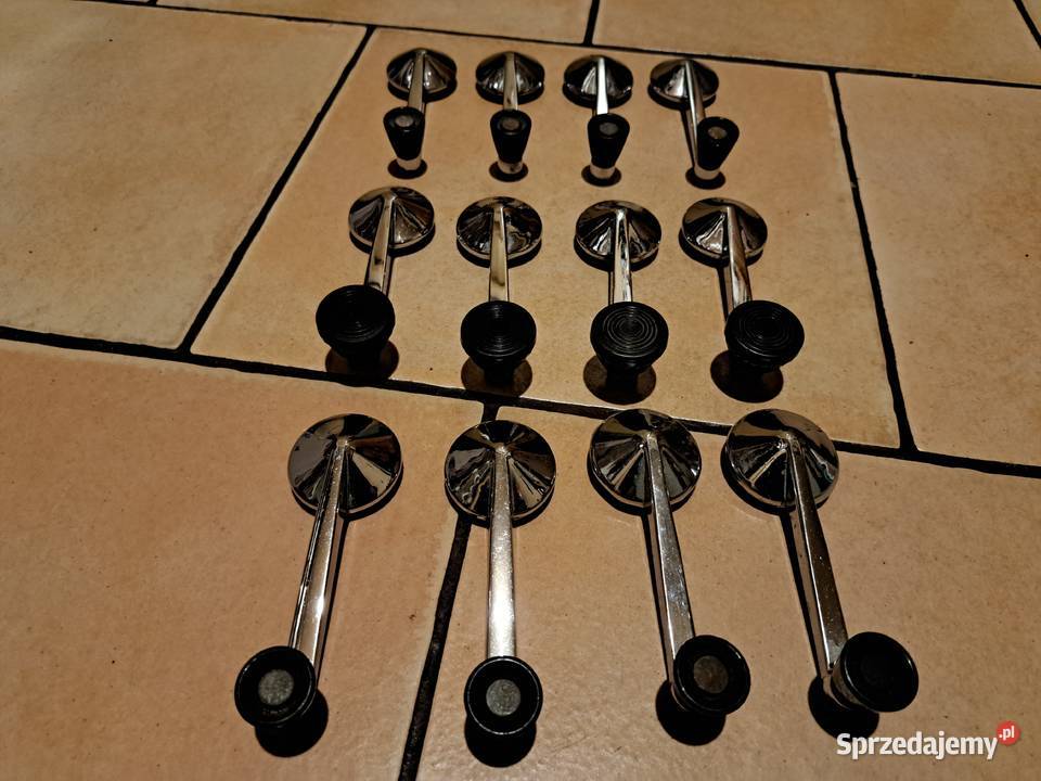 klamki wewnętrzne i zewnętrzne do fiata125p ST