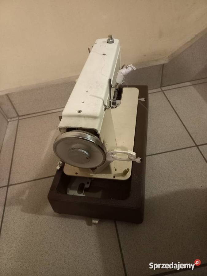Maszyna do szycia Łucznik uszkodzona AGD drobne