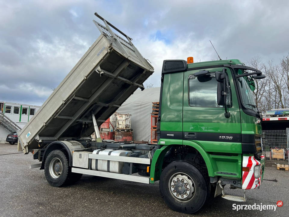 Wywrotka 4x4 Mercedes automatyczna Warszawa