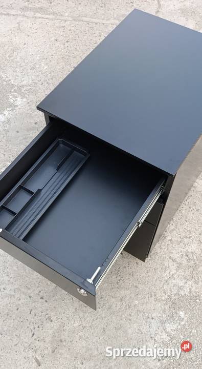 Szafka aluminiowa czarna na kołach zamykana na Pozostałe lubuskie Gorzów Wielkopolski