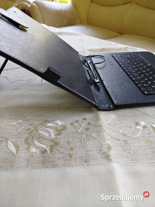 etui do tabletów z klawiatórą Lublin