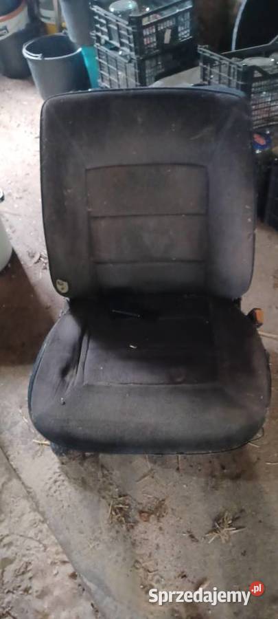 Audi 100 c3 200 c3 5000 przedlift fotele Grudziądz